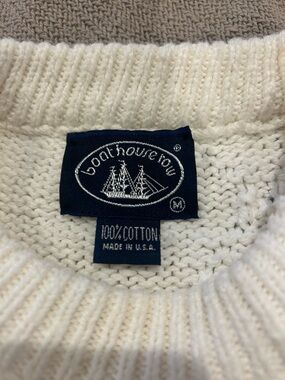 100% cotton Cream Cotton Sweater - Classic Crewneck